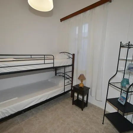 Family For 2-4 People In Nisyros Apartment