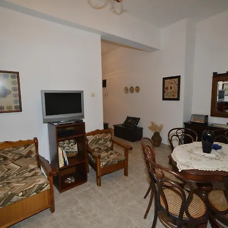 Family For 2-4 People In Nisyros Apartment Mandraki (Nisyros)